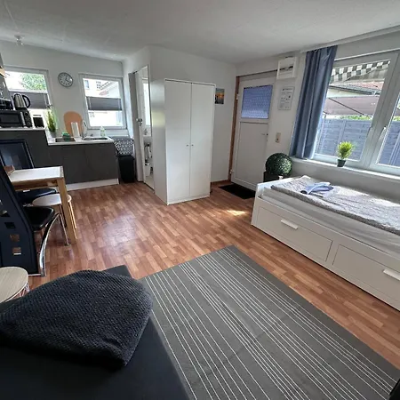 Neptun Monteur-&ferien In Rostock